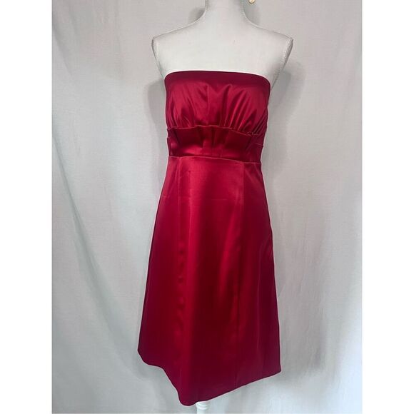 Sangria Cherry Red satin strapless mini dress size 10 Holiday party NWT - Picture 1 of 7
